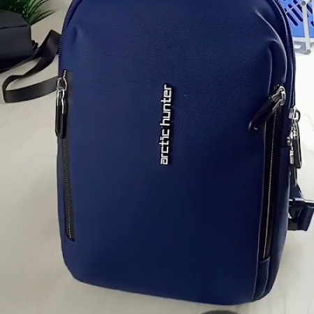 Arctic Hunter 11″ Men’s Chest / Crossbody Sling Bag